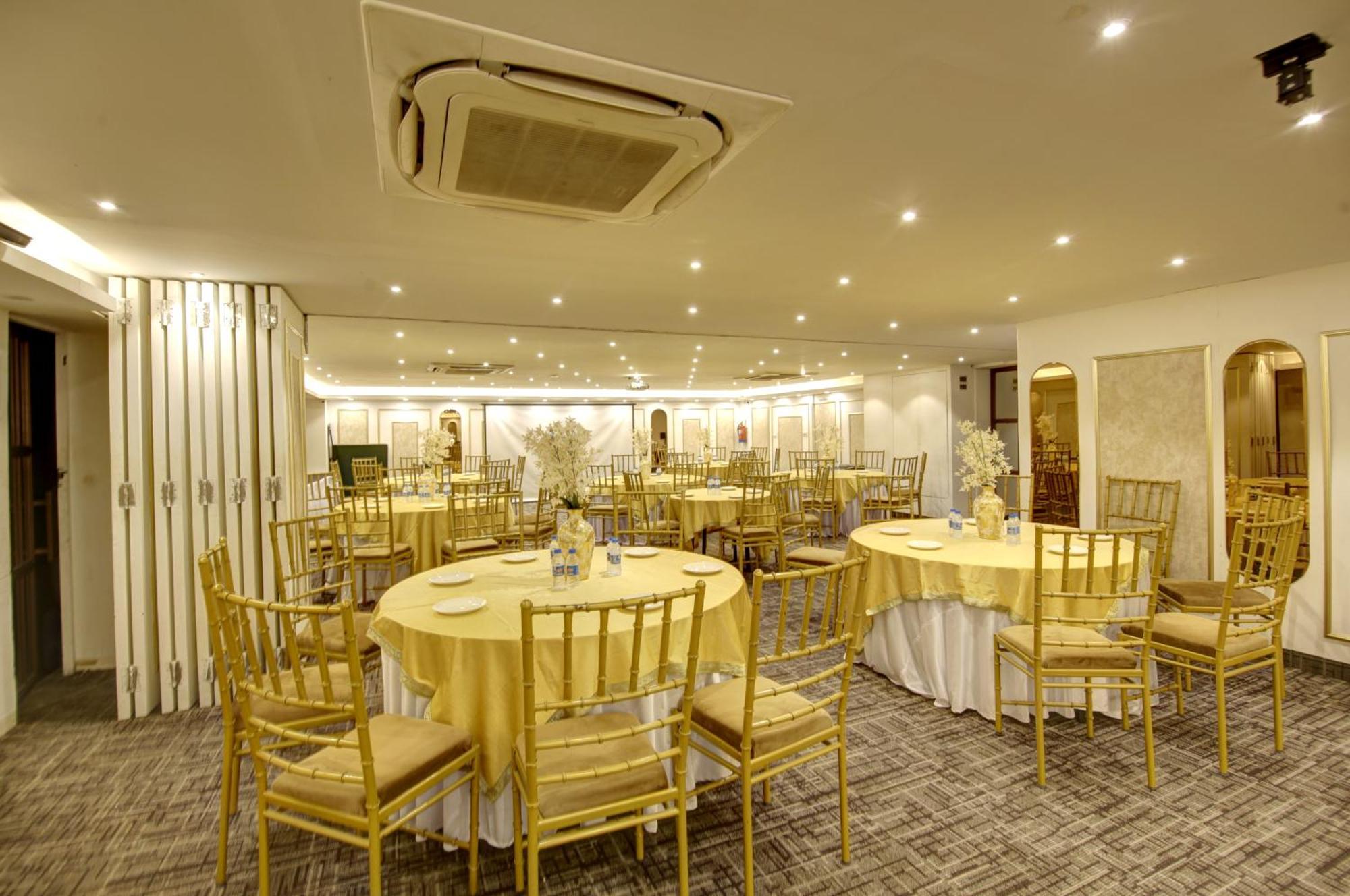 Hotel Town Grand Patel Nagar New Delhi Exterior photo